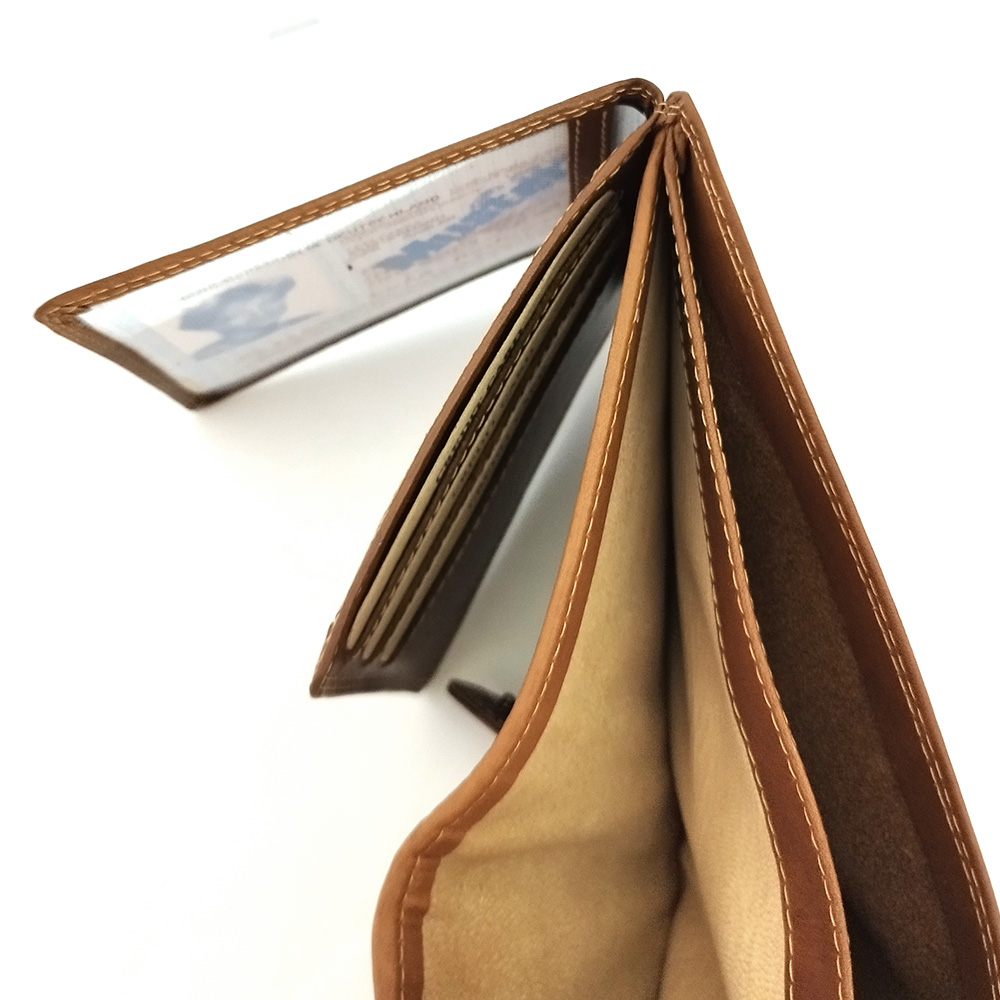 Портфейл от Естествена Кожа BLUE BURRY 042 в кафяво