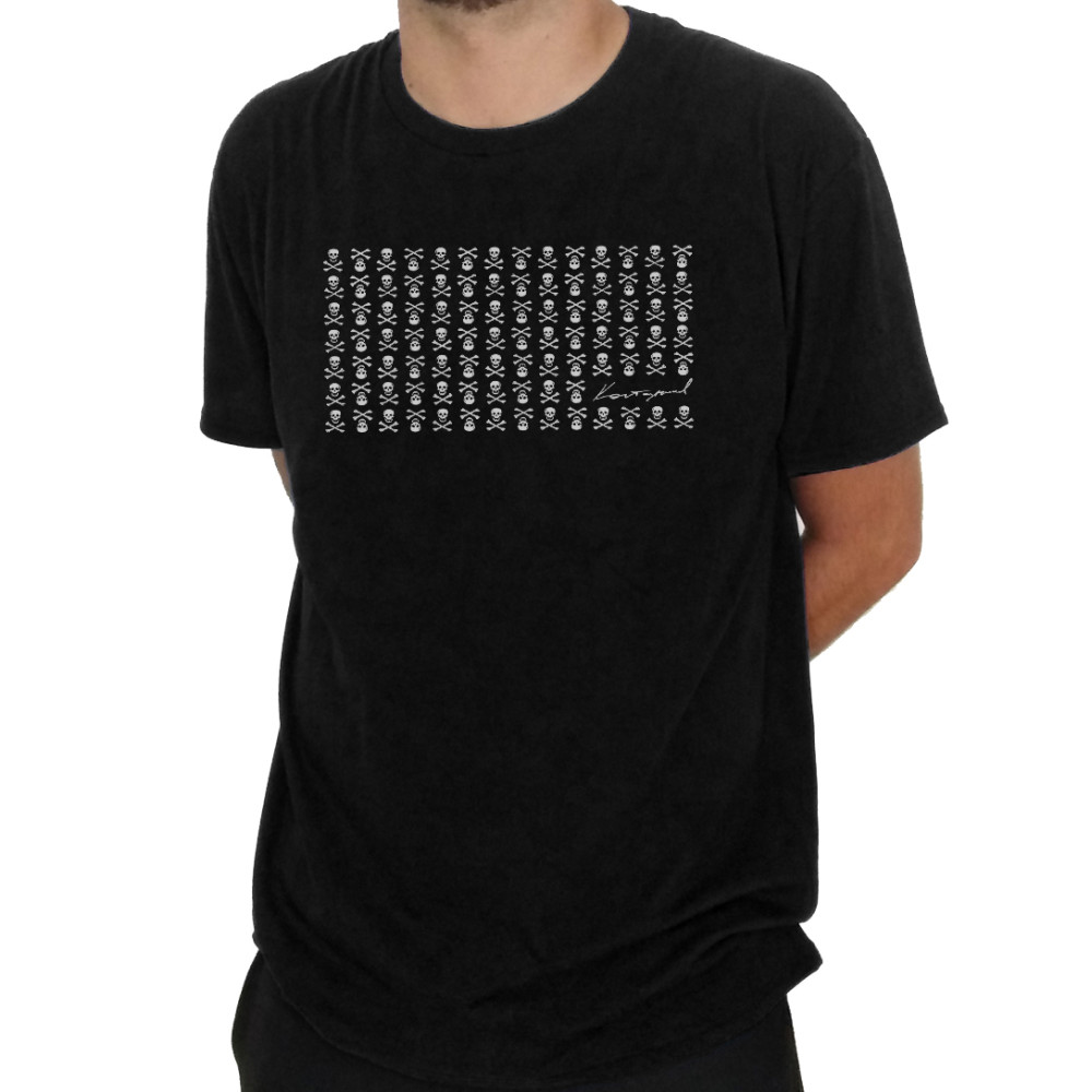 Черна тениска 1001 pirate