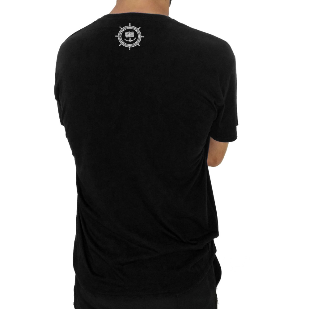 Черна тениска 1001 pirate